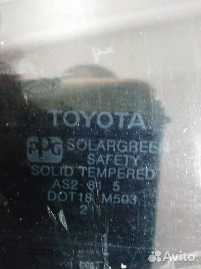 Стекло двери задней правой Toyota Corolla E150 200