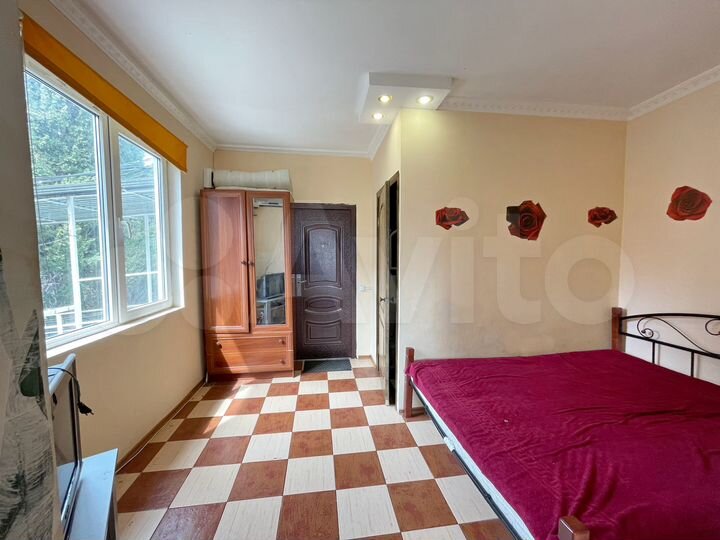 2-к. квартира, 39 м², 2/2 эт.