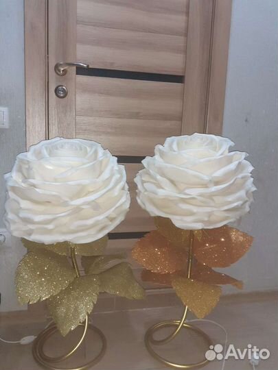 Роза из изолона