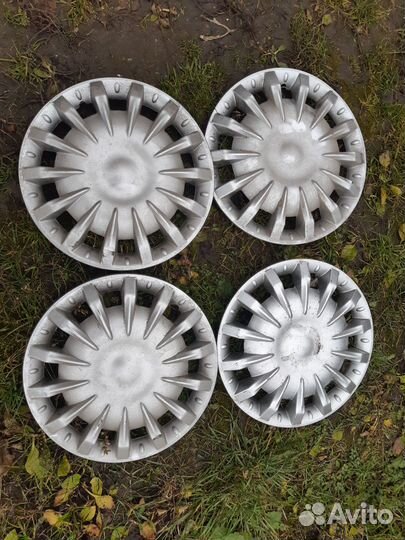 Колпаки на колеса r13
