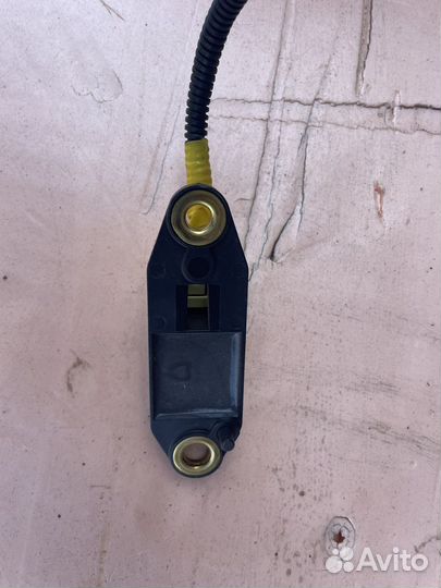 Датчик удара Honda accord 7