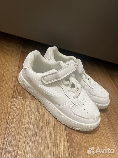 Кеды для мальчика 35 р