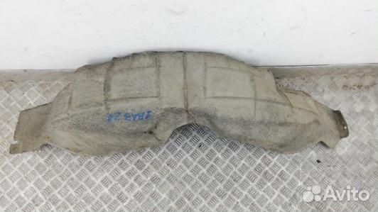 Защита арок (защита крыла, подкрылок) задняя права