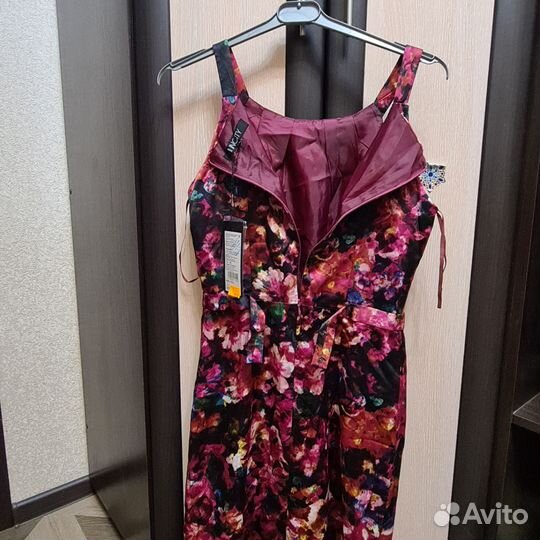 Платье женское