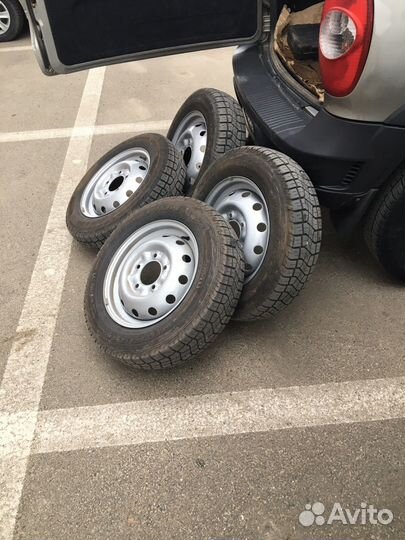 Колеса в сборе на ниву r16