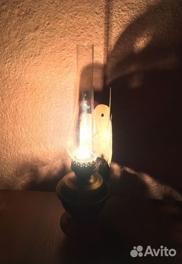 Лампа настольная старинная