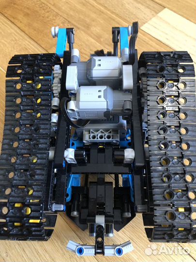 Конструктор Lego Technic 42095 Скоростной вездеход