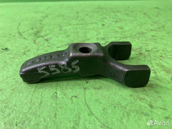 Кронштейн запорный iveco stralis