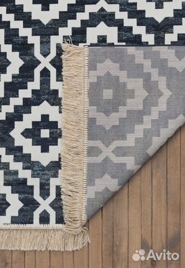 Ковер цветной