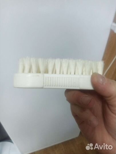 Щётка для одежды