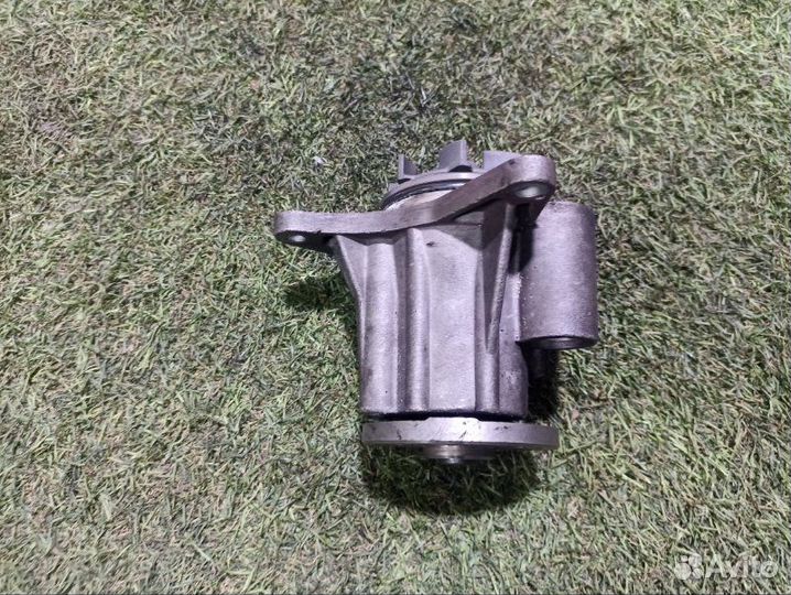 Помпа водяная Land Rover Discovery 3 276DT 2009