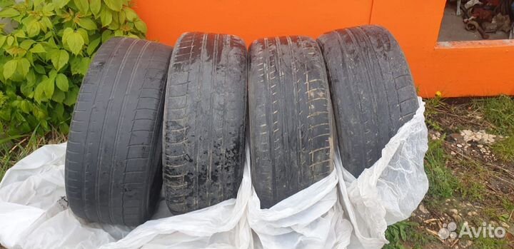 Triangle TH201 235/45 R18 25B