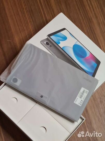 Realme Pad mini Lte 3/32 Гб