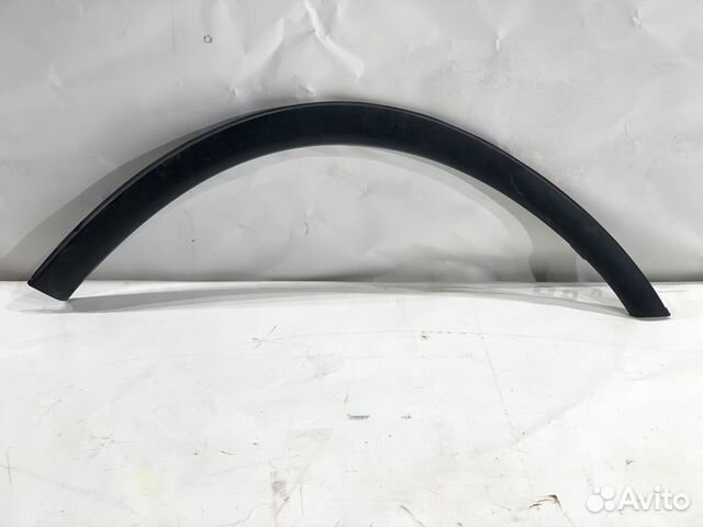 Накладка крыла переднего правого Mitsubishi