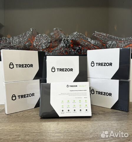 Trezor Model T холодный критокошелек