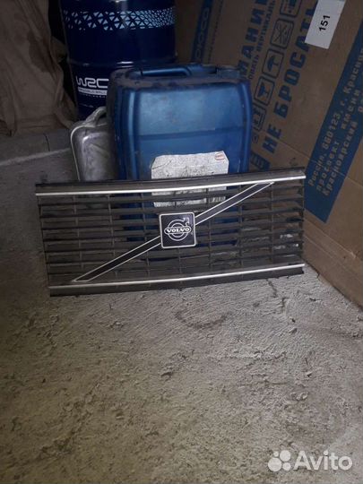 Решётка радиатора вольво