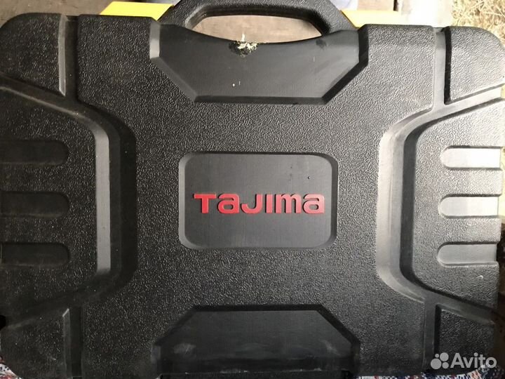Набор инструментов для авто tajima