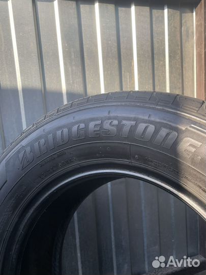 Bridgestone Duravis All Season 215/65 R15C 104T