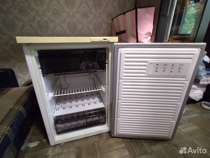 Морозильная камера rosenlew