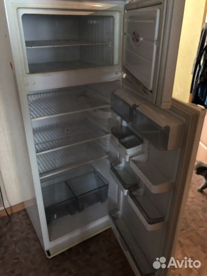 Холодильник атлант двухкамерный
