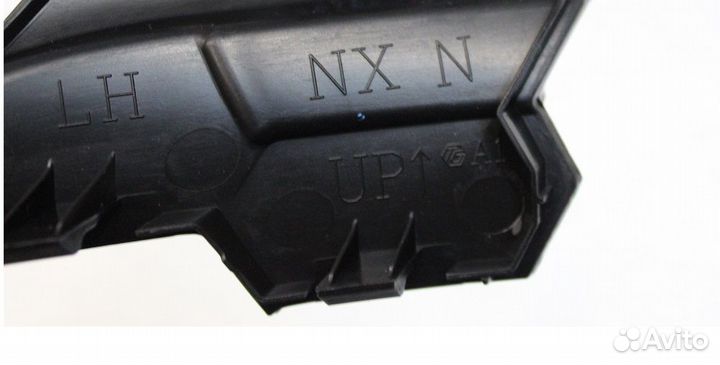 Заглушка в решетку lexus NX левая Оригинал 14-17