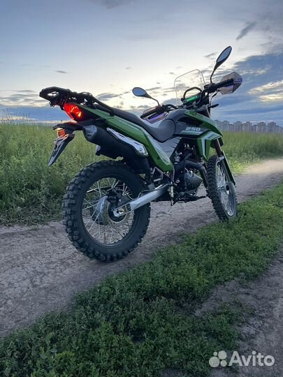 Motoland-XR 250
