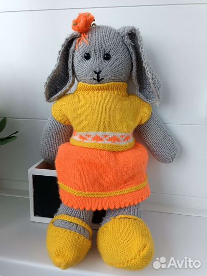 Зайчик ручной работы