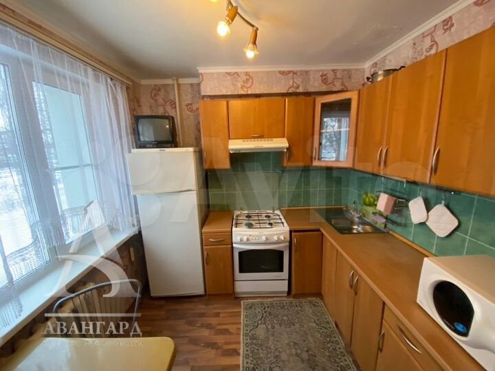 1-к. квартира, 32 м², 2/9 эт.