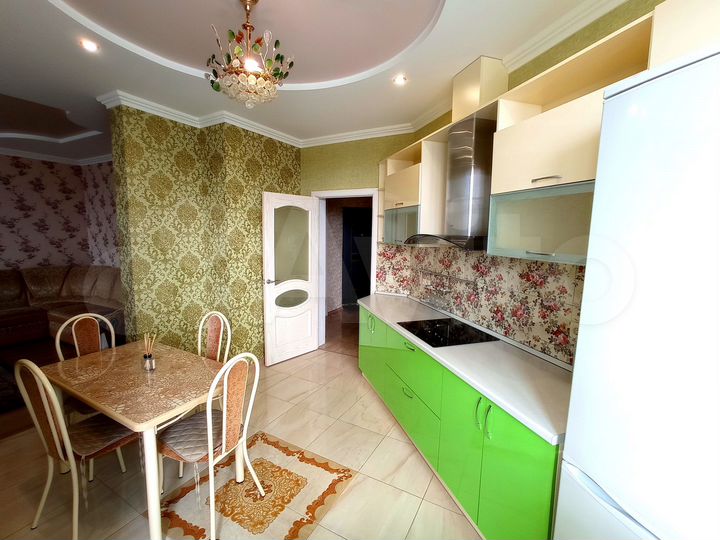 2-к. квартира, 70 м², 19/19 эт.