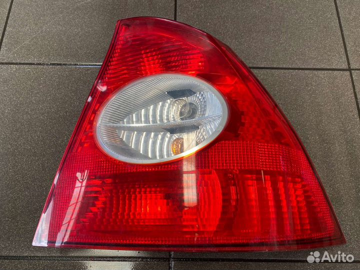 Фонарь задний форд фокус 2