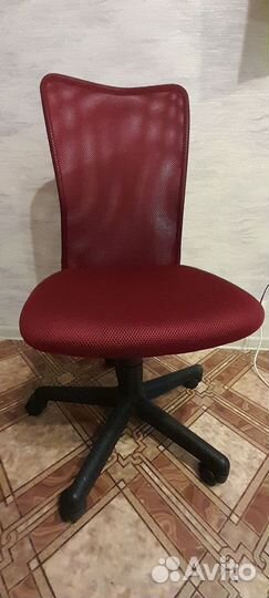 Компьютерное кресло