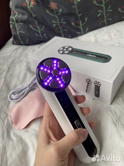 Массажер для лица и шеи RF лифтинг микротоки EMS