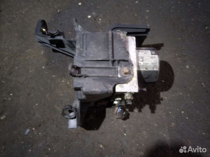 Блок ABS на opel astra h