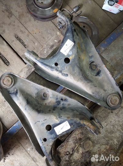 Рычаги на renault logan