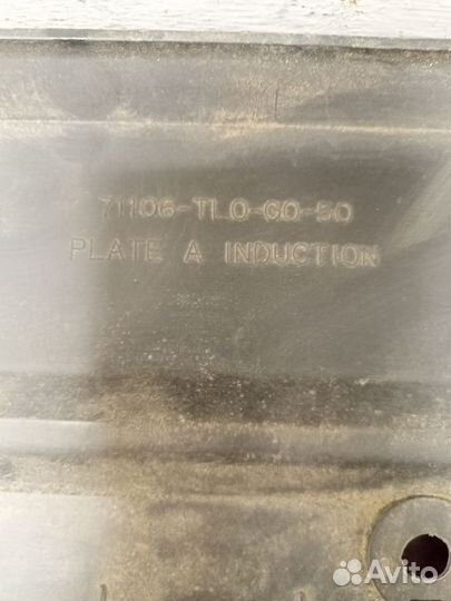 Пыльник Хонда Accord 8