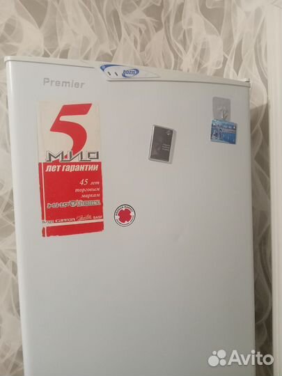 Холодильник бу pozis