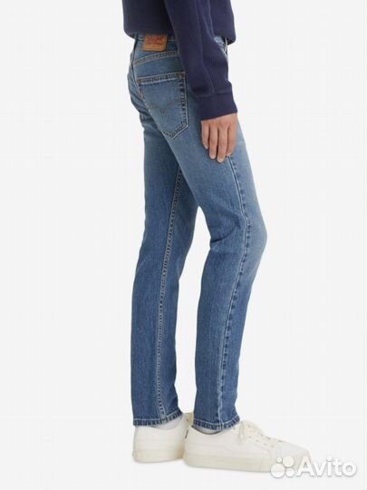 Джинсы Levi's 502 Taper