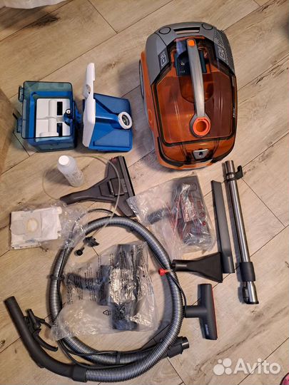 Моющий пылесос thomas pet & family