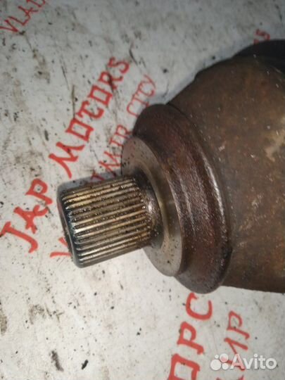 Привод передний левый Audi A6 4F AUK 2006