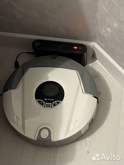 Робот пылесос Kitfort