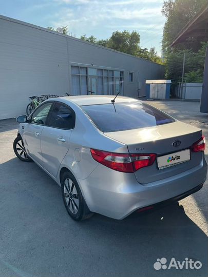 Kia Rio 1.6 AT, 2011, 170 000 км