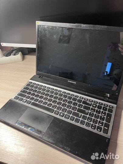 Ноутбук samsung