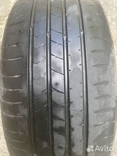 Kumho Ecsta HS51 215/55 R17 94V