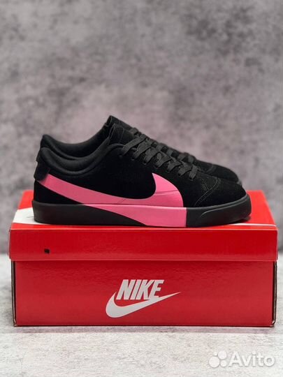 Кроссовки оптом