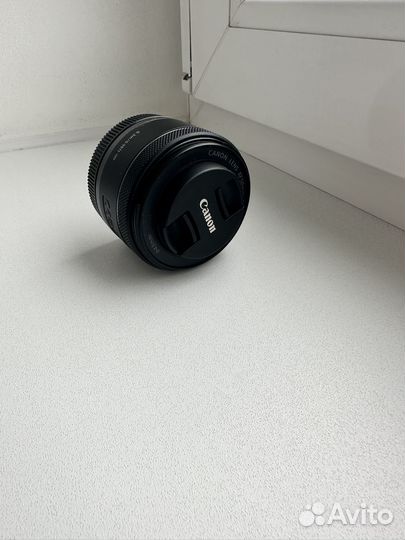 Объектив canon RF 50mm 1 8