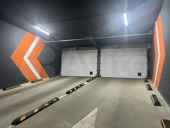 Машиноместо, 13 м²