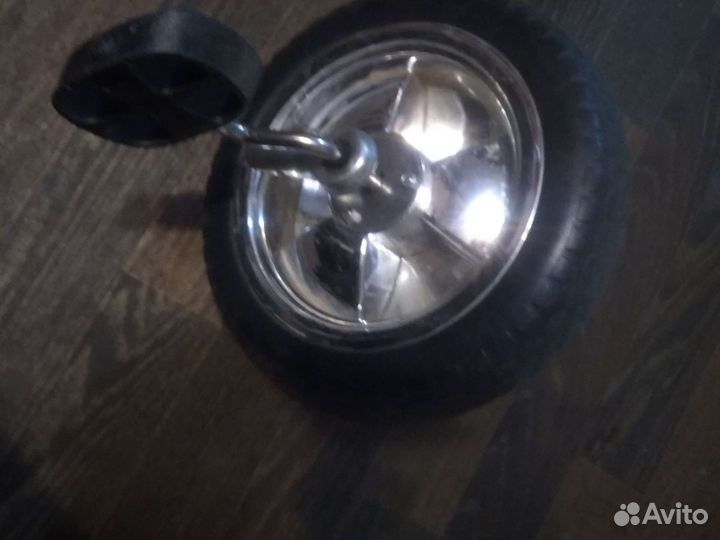 Колесо велосипеда трехколесного