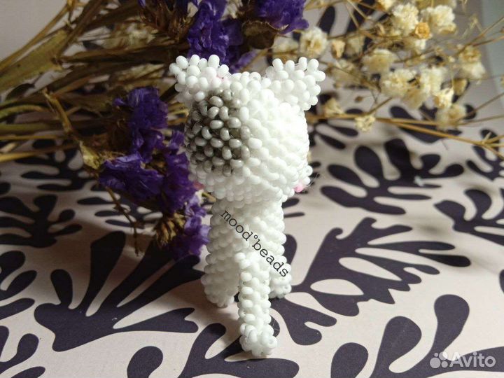 Кот из бисера