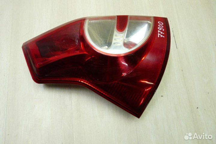 Рено Сандеро фонарь задний левый 2009-2014г