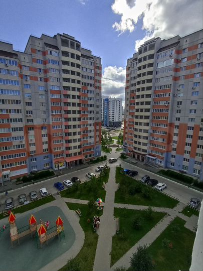 3-к. квартира, 72,7 м², 8/10 эт.